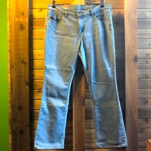 Old Navy The Flirt Bootcut Jeans NWT